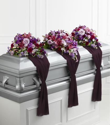 The FTD Refreshing Mix Casket Spray (S35-4517)