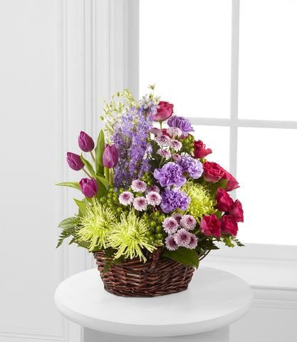 The FTD Truly Loved Basket (S34-4515d)